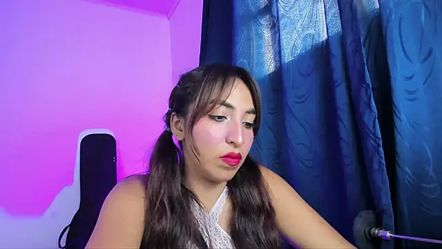 Leticia brownn1 online show from March 19, 6:12 pm