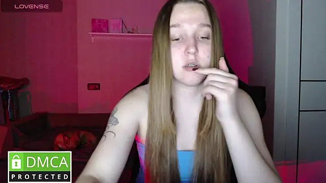 asela dioli online show from November 22, 6:18 pm