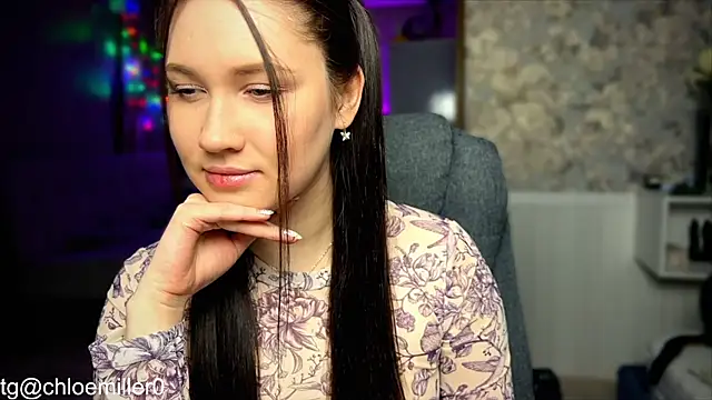 ChloeMillerMeow online show from January 23, 6:14 pm