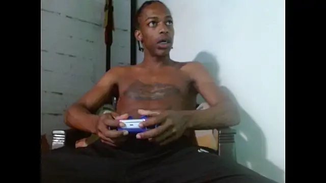 Larry-n-clouds online show from January 11, 4:01 pm