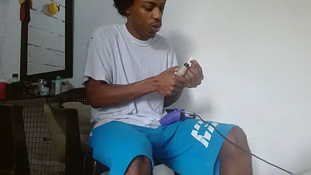 Larry-n-clouds online show from February 3, 5:07 pm