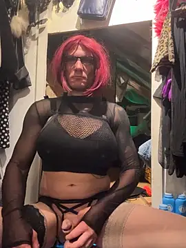 Snapshot of Xenia-Cosmo chatting on October 19, 11:38 pm Xenia-Cosmo online show from October 19, 11:38 pm