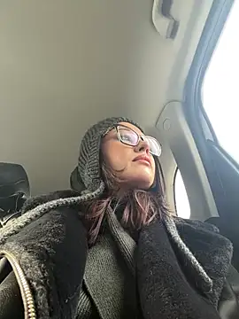 RinaCat online show from March 5, 5:29 am