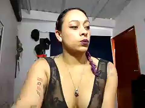 Snapshot of Cata_Blue__ chatting on January 14, 5:34 pm Cata Blue online show from January 14, 5:34 pm