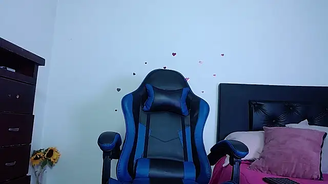 Snapshot of Georgina_Copper chatting on February 28, 10:11 pm Georgina Copper online show from February 28, 10:11 pm