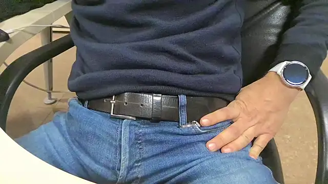 alessandroman2114 online show from November 20, 4:40 pm