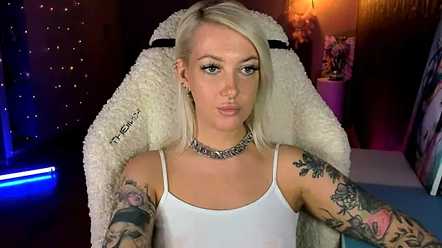 tykioty Miley online show from March 28, 1:11 pm