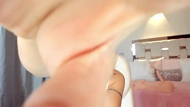 megan connor  online show from January 11, 9:53 pm