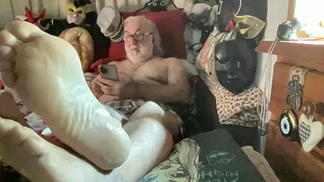 EroticVenetian online show from April 9, 8:31 am