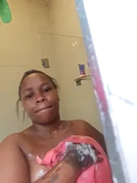 curvycloe1 online show from February 26, 7:31 am