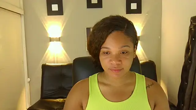 ashley Tompson1 online show from January 21, 12:29 pm