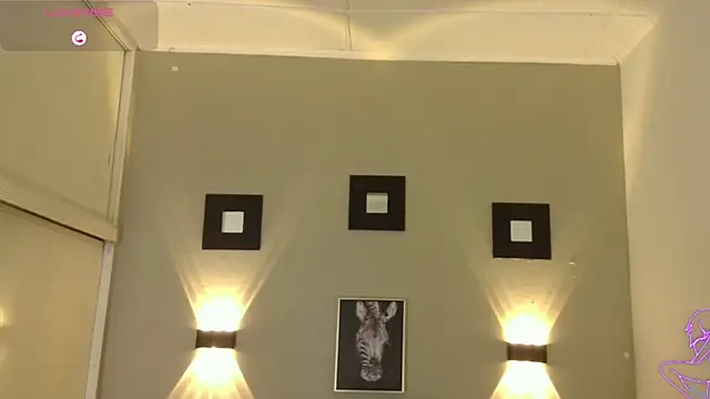 ashley Tompson1 online show from January 30, 12:27 pm