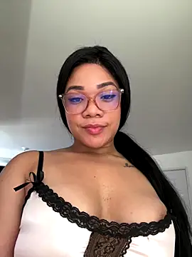 ashley Tompson1 online show from November 21, 12:15 pm