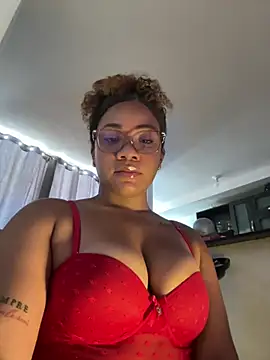 ashley Tompson1 online show from April 14, 12:55 pm