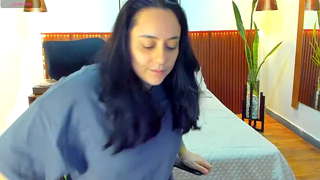 KatherineBond online show from November 1, 4:53 pm