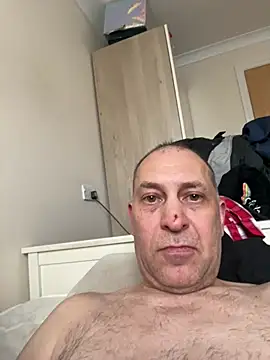 Snapshot of meateater1 chatting on February 8, 11:24 am meateater1 online show from February 8, 11:24 am