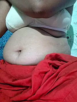 Snapshot of Priya_Bong chatting on July 27, 12:50 am Priya Bong online show from July 27, 12:50 am