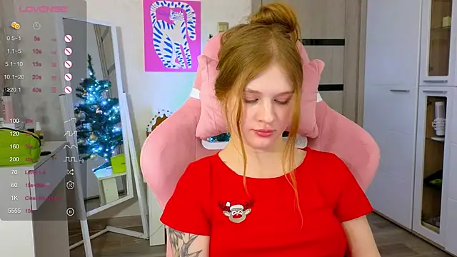 TrissMerigold9 online show from January 7, 8:55 pm