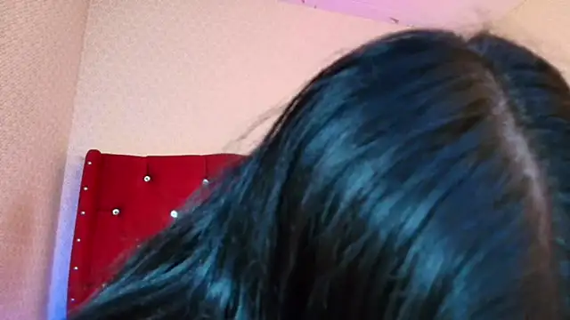 Snapshot of AnnaliOlsenX chatting on May 6, 5:51 pm AnnaliOlsenX online show from May 6, 5:51 pm