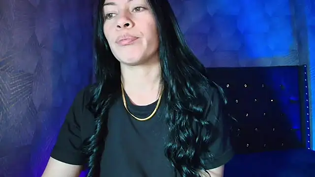 Snapshot of AnnaliOlsenX chatting on June 6, 6:56 pm AnnaliOlsenX online show from June 6, 6:56 pm
