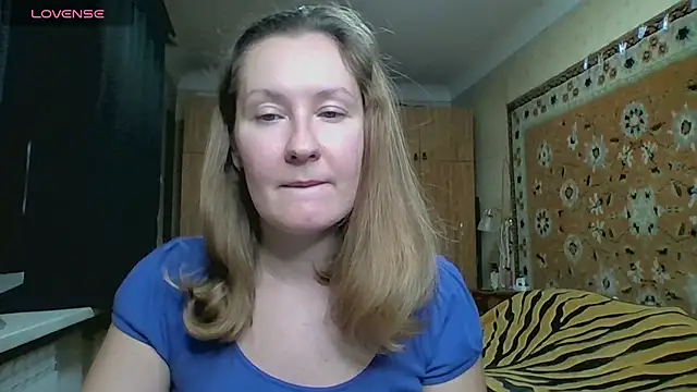 AnnaXLovers online show from October 28, 3:25 pm