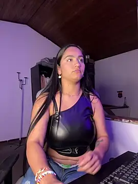 JazminTaylor online show from February 18, 11:41 pm