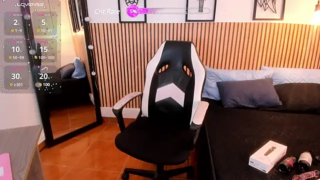 LILA ELLIOT online show from January 25, 7:49 pm