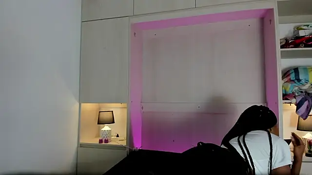 tamaraa smiith online show from January 25, 11:44 am