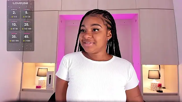 tamaraa smiith online show from February 8, 3:10 pm