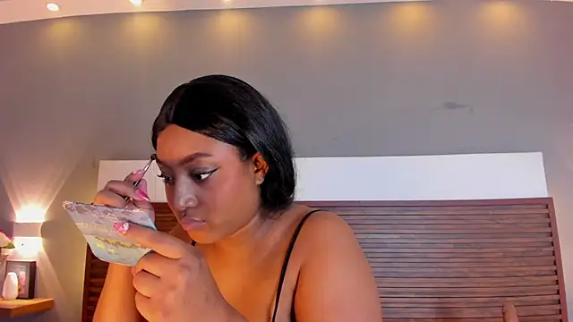 Adelehottman online show from October 31, 12:33 am