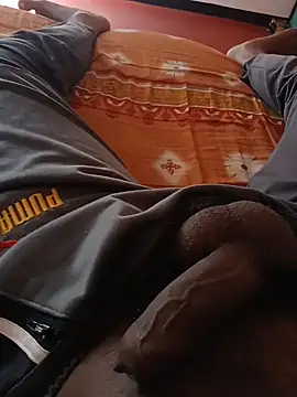 alanjoyoo online show from December 2, 6:41 am