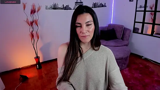 Elizabeth taylor b online show from December 9, 4:47 pm