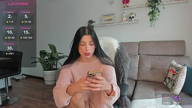 Arya 33 online show from December 17, 8:32 pm