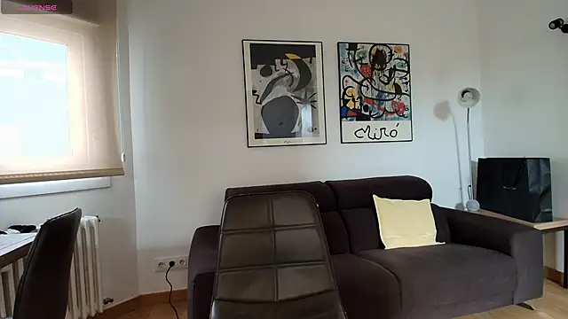 Arya 33 online show from October 24, 7:38 am