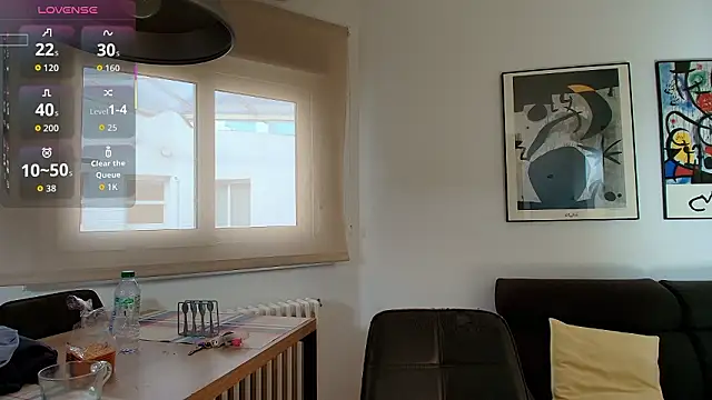 Snapshot of Arya_33 chatting on March 3, 10:43 am Arya 33 online show from March 3, 10:43 am
