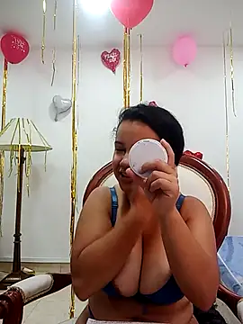 Snapshot of _Miaaleon chatting on February 12, 1:16 pm Miaaleon online show from February 12, 1:16 pm