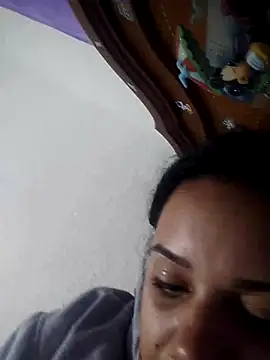 Snapshot of _Miaaleon chatting on October 11, 10:36 am Miaaleon online show from October 11, 10:36 am