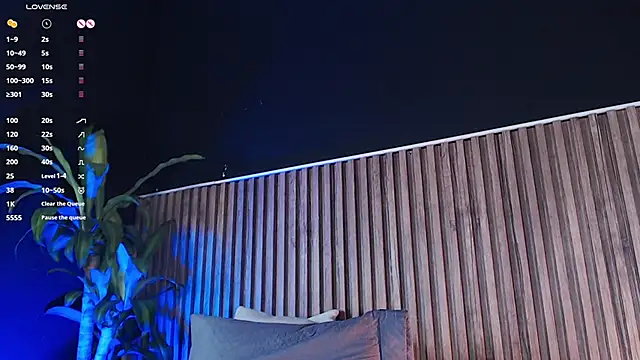 Snapshot of DilanJonnes_ chatting on January 19, 10:49 pm DilanJonnes online show from January 19, 10:49 pm