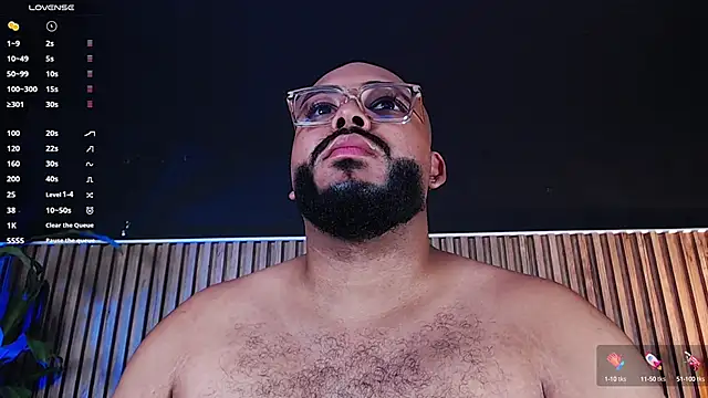 Snapshot of DilanJonnes_ chatting on March 1, 10:53 pm DilanJonnes online show from March 1, 10:53 pm