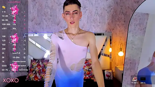 dominic thailor online show from September 18, 2:08 pm