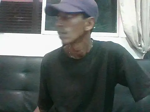 Snapshot of AlbertBigCock chatting on June 10, 4:01 am AlbertBigCock online show from June 10, 4:01 am