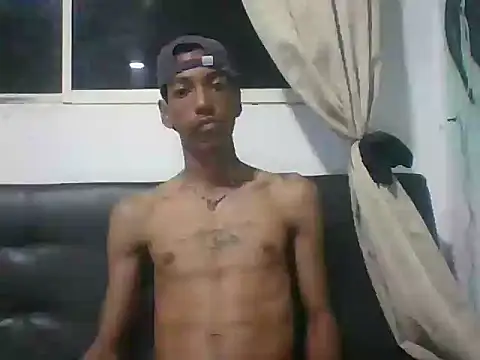 AlbertBigCock online show from June 21, 1:41 am