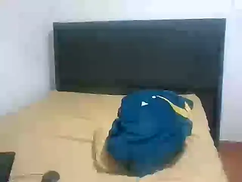 AlbertBigCock online show from July 17, 2:07 am