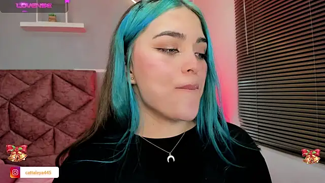 cattaleya    online show from December 13, 6:21 am