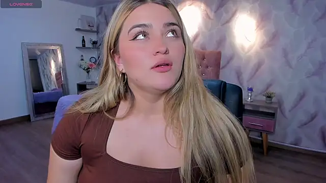 cattaleya    online show from March 3, 3:34 am