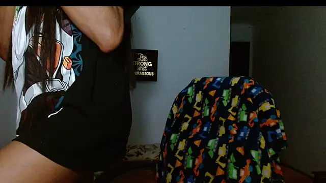 carolinemiller7 online show from February 13, 9:51 am