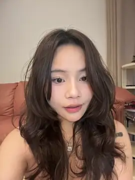 Hot Mm online show from February 26, 9:21 am