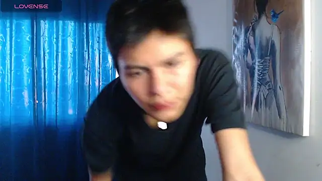 Snapshot of alanprince44 chatting on January 13, 10:35 pm alanprince44 online show from January 13, 10:35 pm