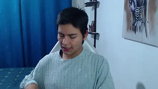 Snapshot of alanprince44 chatting on January 17, 11:18 pm alanprince44 online show from January 17, 11:18 pm