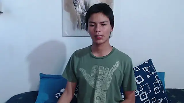 Snapshot of alanprince44 chatting on January 22, 9:43 pm alanprince44 online show from January 22, 9:43 pm